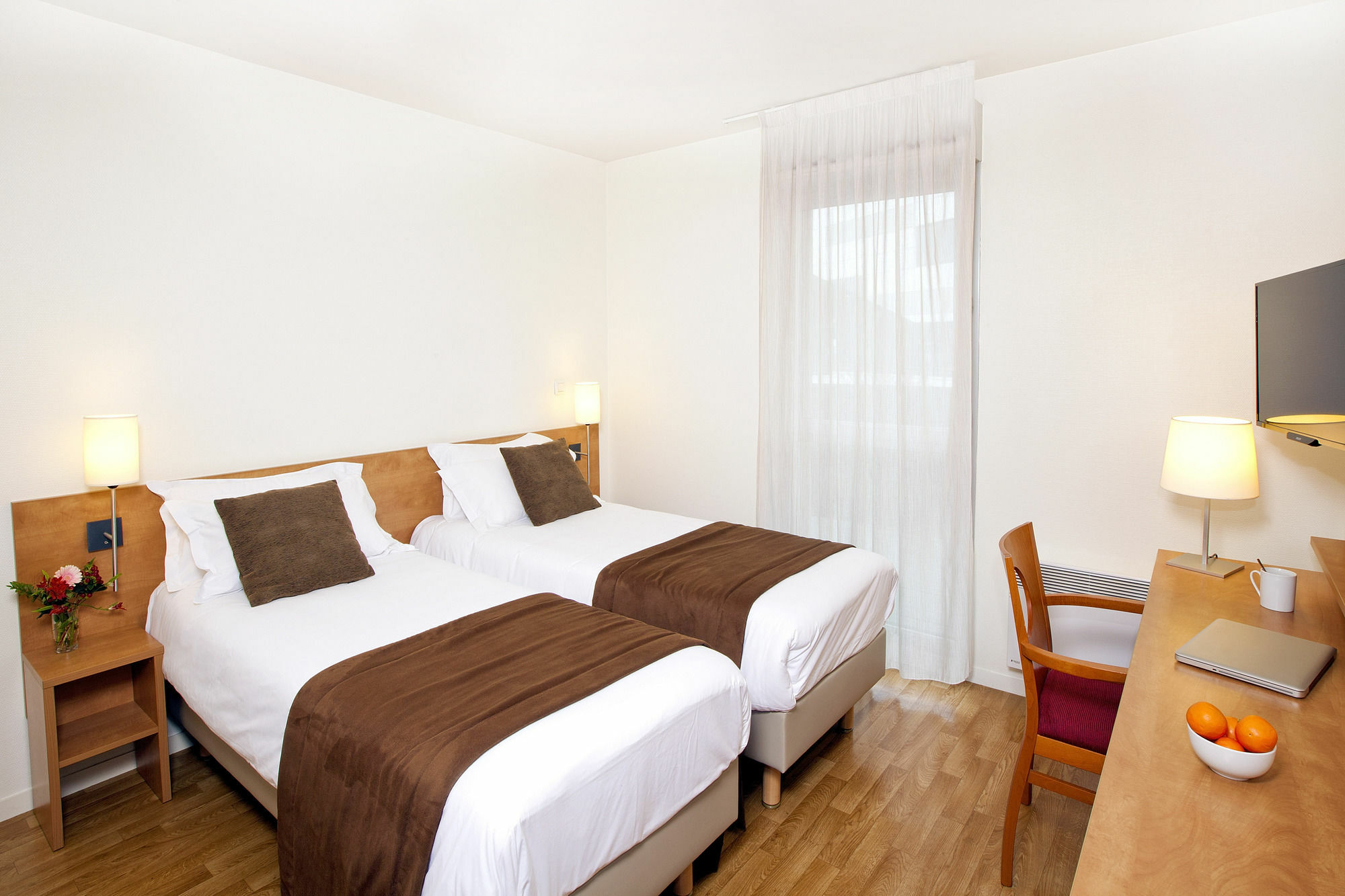Sejours & Affaires Rennes Longs Champs Aparthotel Exterior photo