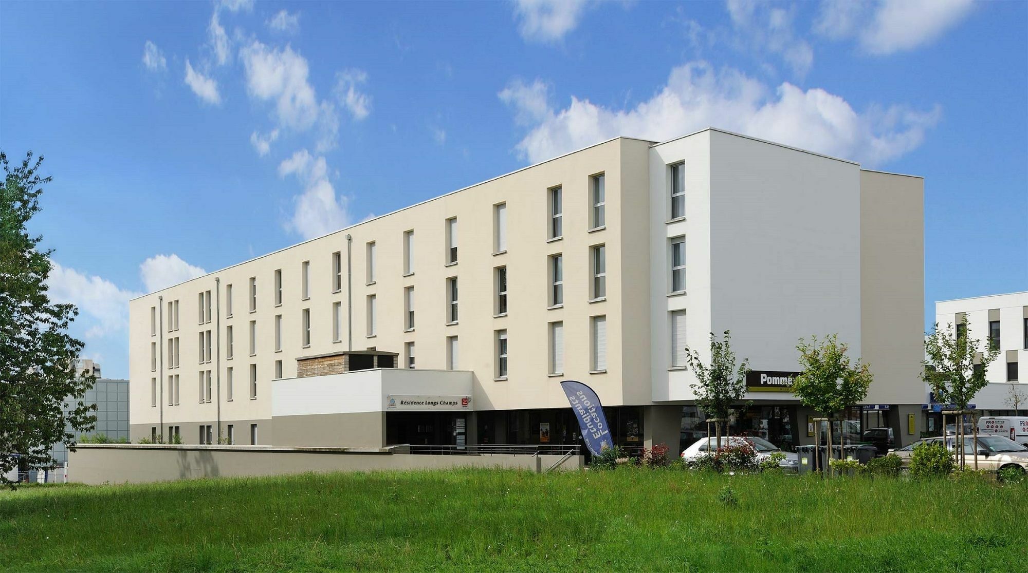 Sejours & Affaires Rennes Longs Champs Aparthotel Exterior photo