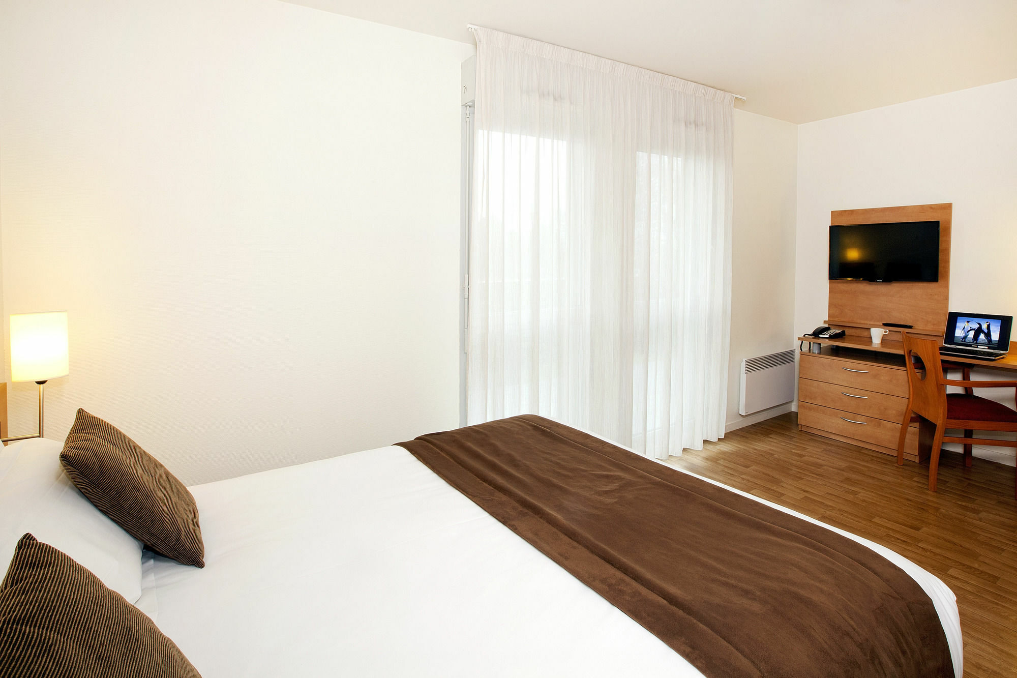 Sejours & Affaires Rennes Longs Champs Aparthotel Exterior photo